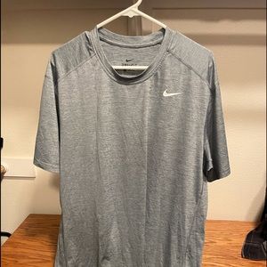 NIKE DRI FIT SHIRT